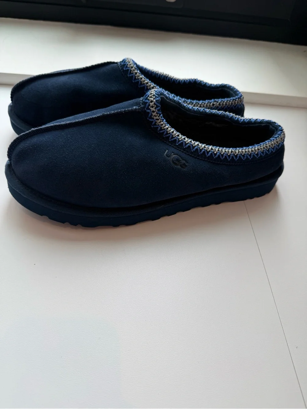 UGG | men’s Tasman II navy slippers slide on sz 10